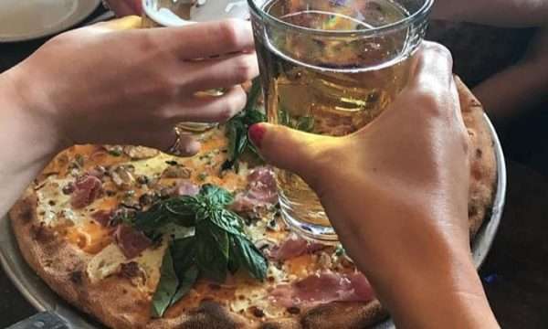 How to Start a Pizza Bar